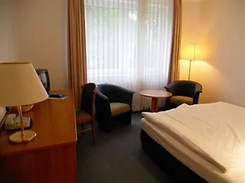 Kempe Komfort 3* Solingen